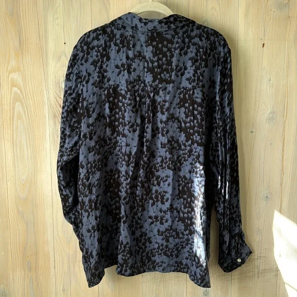 Rock & Republic Blouse Size XL - Picture 2 of 6